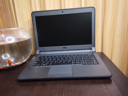 Dell Latitude 13 3340